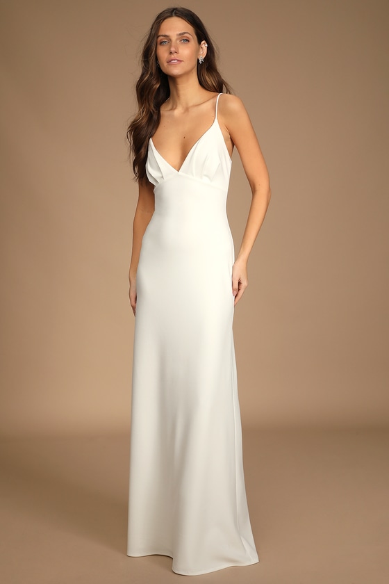 White Maxi Dress - Sleeveless Dress - V ...